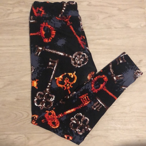 3/$25 full length leggings - Picture 2 of 3